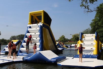 Aquapark - Bzhwakepark, Parc Aquatique à Jugon Les Lacs